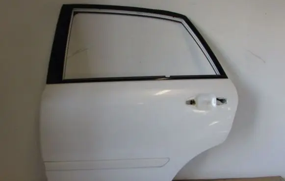 Lexus RX 330 - 350 - 400H Rear door