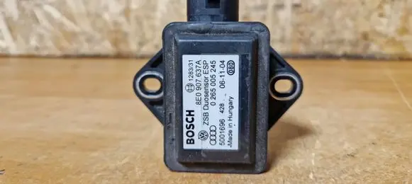 Volkswagen PASSAT B5.5 ESP acceleration yaw rate sensor 8e0907637
