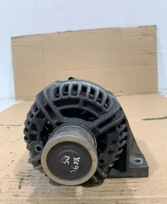 Volvo XC90 Generator/alternator 30667894