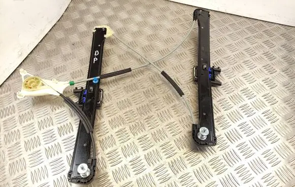 Audi A3 S3 8V Front window lifting mechanism without motor 8V4837462 A001696678