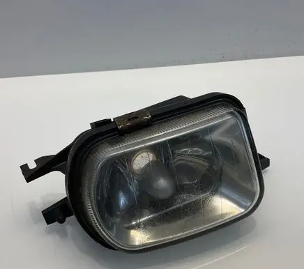 Mercedes-Benz C W203 Front fog light 2038201156 4NA00797603 A2038201156