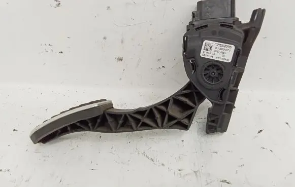 Volvo XC60 Accelerator throttle pedal 31329371