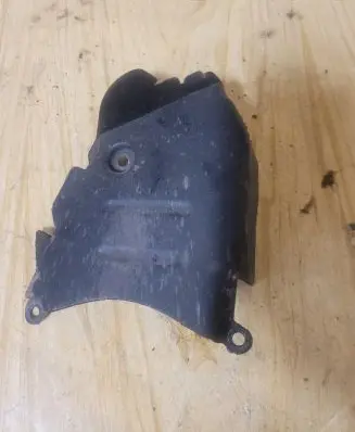 Audi A5 8T 8F Timing belt guard (cover) 038109147D