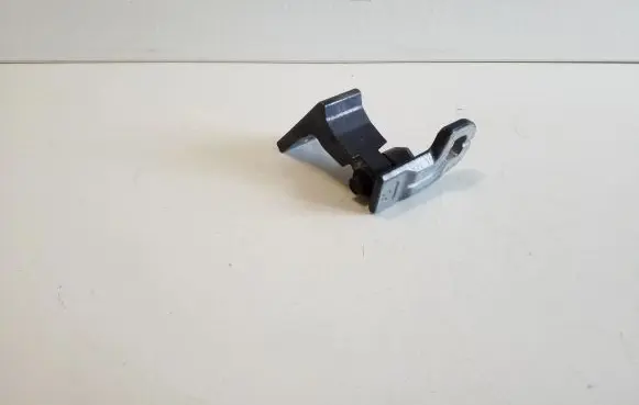 Volvo V40 Cross country Rear door upper hinge 31352693