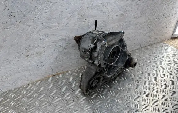 BMW X3 F25 Gearbox transfer box case ATC451 7639265
