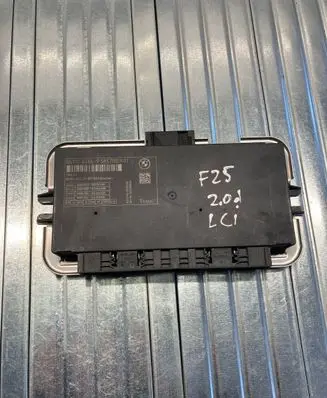 BMW X3 F25 Light module LCM 0000106B 9383700