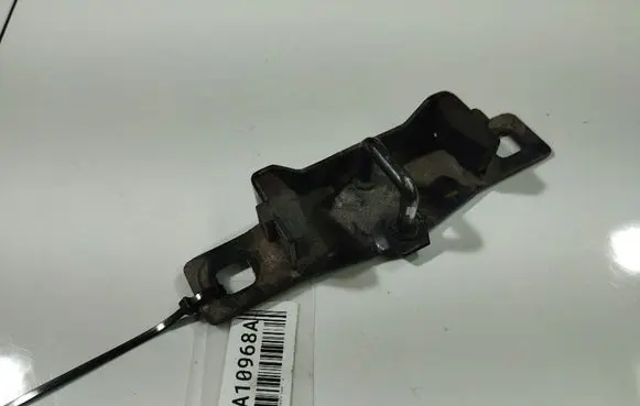 Ford Fiesta Rear door lock loop/hook striker 