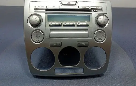 Mazda 2 Radio/CD/DVD/GPS head unit DG4366DSX