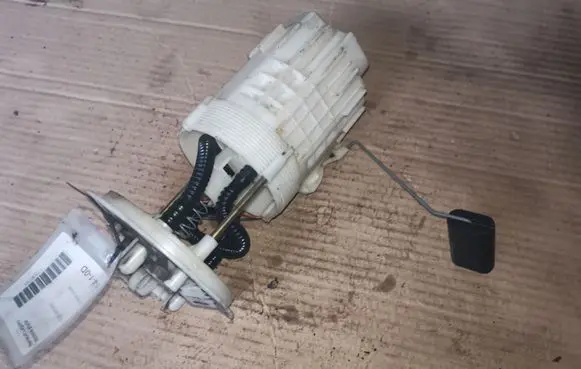 Renault Laguna II Fuel level sensor 8200465955