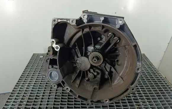 Ford Fiesta Manual 5 speed gearbox 8A6R7002HA
