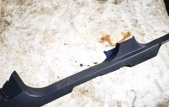 Opel Astra H Front sill trim cover 13113980 331985437