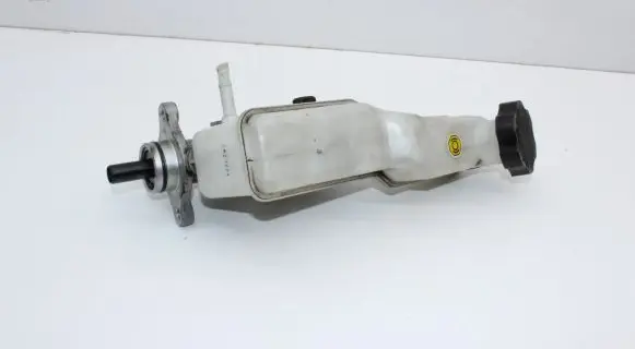 Hyundai ix35 Master brake cylinder
