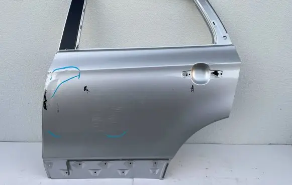 Suzuki SX4 S-Cross Rear door