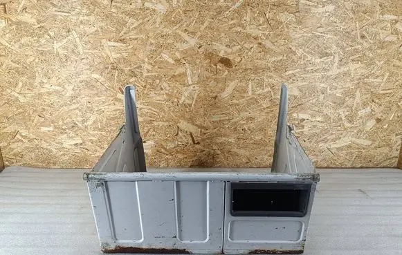 Mercedes-Benz Sprinter W901 W902 W903 W904 Front passenger seat console base 