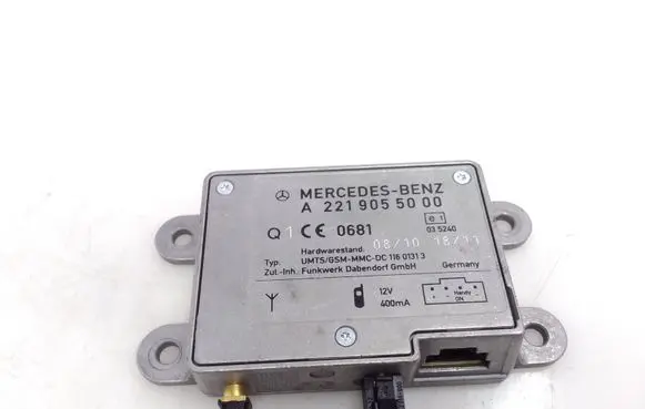 Mercedes-Benz S W221 Aerial antenna amplifier A2219055000