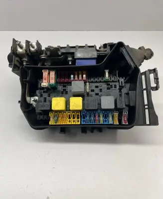 Mercedes-Benz A W176 Fuse box set