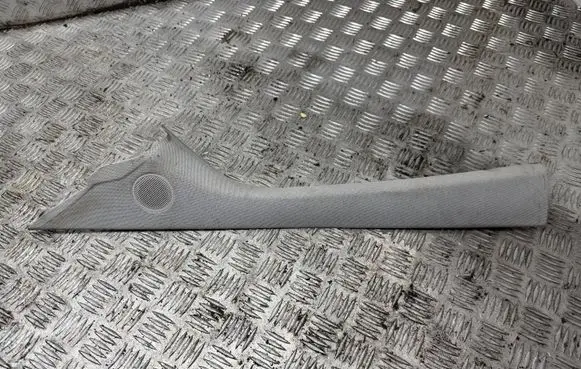 Mercedes-Benz B W245 (A) pillar trim A1696903125