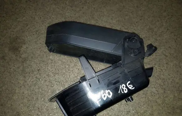 BMW 5 E60 E61 Armrest 51167112283 51167112395 22167210