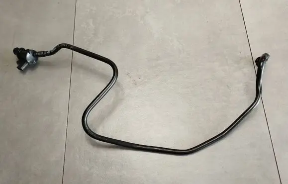 Volkswagen Golf VII Vacuum line/pipe/hose