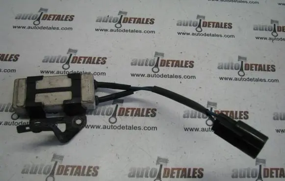 Toyota Corolla E120 E130 Coolant fan relay 2468103560