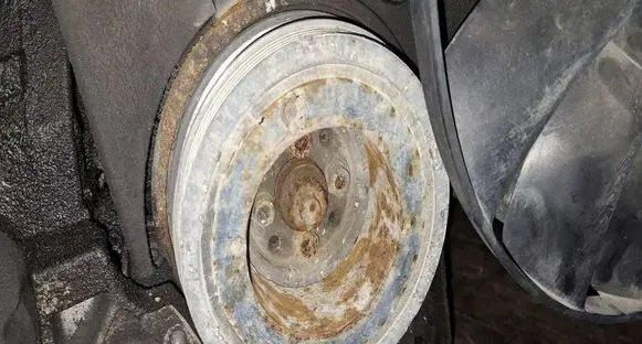 Audi A6 S6 C5 4B Crankshaft pulley