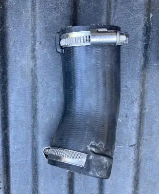 Porsche Macan (95B) Intercooler hose/pipe 95B145737A