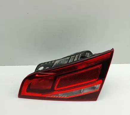 Audi A3 S3 8V Tailgate rear/tail lights 8V4945076