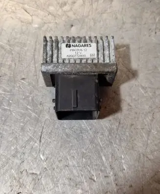 Glow plug pre-heat relay