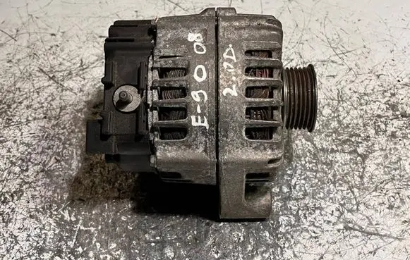 BMW 3 E90 E91 Generator/alternator 2543461C 7802261 FG18S019