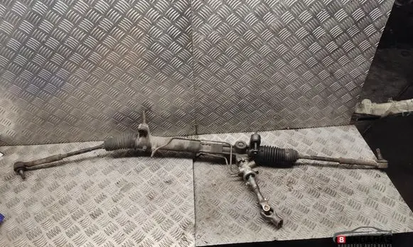 Toyota Avensis T250 Steering rack
