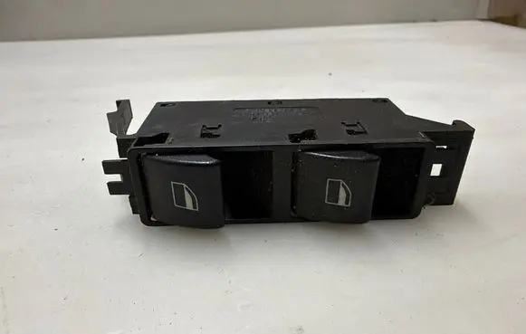 BMW 3 E46 Electric window control switch 6902179