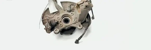 Volkswagen Touran I Front wheel hub spindle knuckle