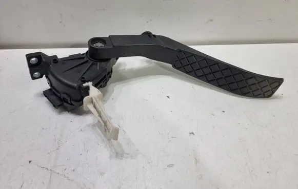 Audi Q7 4L Accelerator throttle pedal 7L0723507D 6PV00802624