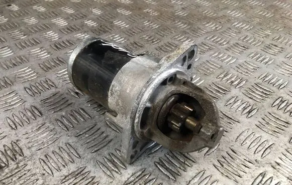 Subaru Outback (BS) Starter motor 23300AA71A M000T38571Z0