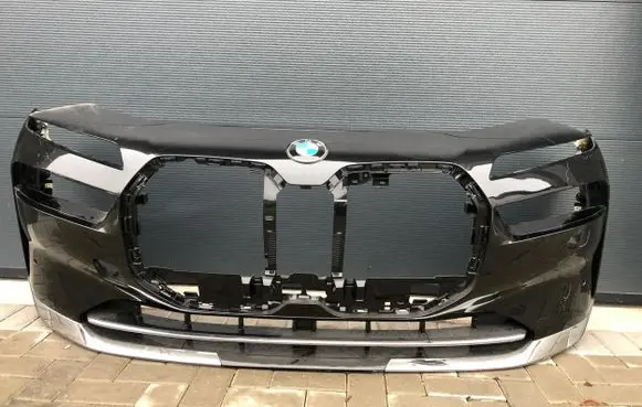 BMW 7 G70 Front bumper