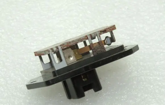 Suzuki SX4 Heater blower motor/fan resistor 7414058J00