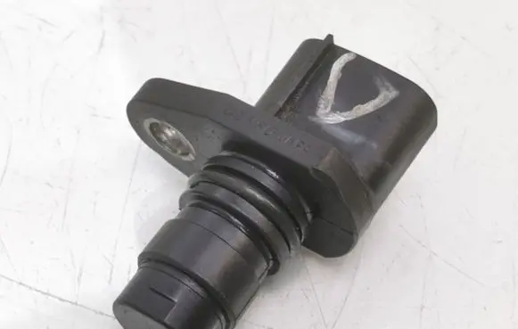 Camshaft position sensor