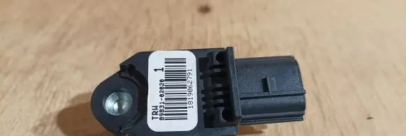 Peugeot 107 Airbag deployment crash/impact sensor 8983102020