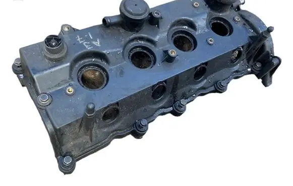 Opel Astra J Rocker cam cover 