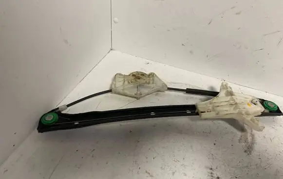 Volkswagen Golf Plus Rear window lifting mechanism without motor 997362104 997362