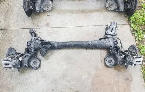 Citroen C4 III e-C4 Rear beam 