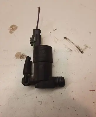 Peugeot 207 Windscreen/windshield washer pump 9641553880