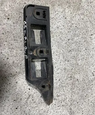 Volkswagen Golf V Front bumper mounting bracket 1K0807184