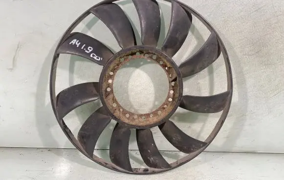 Audi A4 S4 B5 8D Fan impeller 058121301b