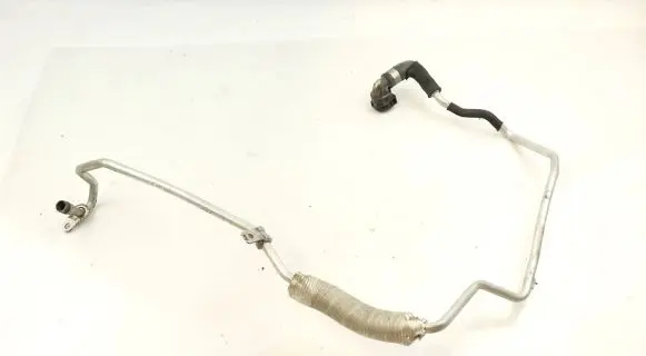 BMW 4 F36 Gran coupe Engine coolant pipe/hose 8666857