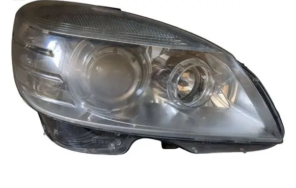 Mercedes-Benz C W204 Headlight/headlamp A2048200259