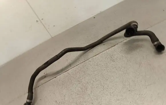 Intercooler hose/pipe
