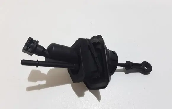 Ford S-MAX Clutch master cylinder 6G917H543 070517