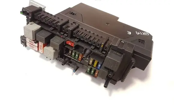 Mercedes-Benz GLK (X204) Fuse module 2049009101 5DK00922578
