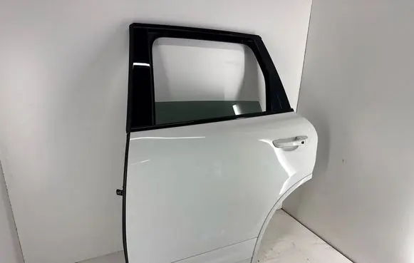 Porsche Cayenne (92A) Rear door 7P0833311 95853301100